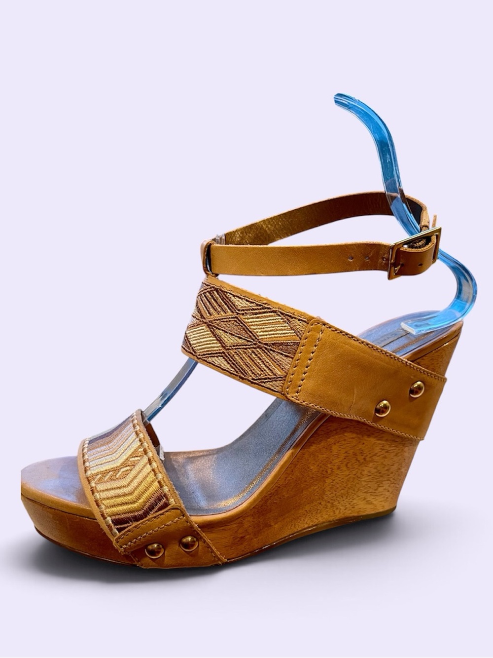Cynthia Vincent Women’s Wood Wedge Heels SZ 8,5